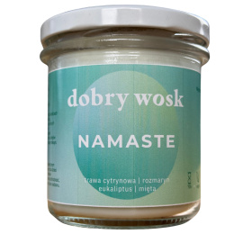 Naturalna świeca sojowa Dobry Wosk o zapachu Namaste, w minimalistycznym słoiku z turkusową etykietą.”